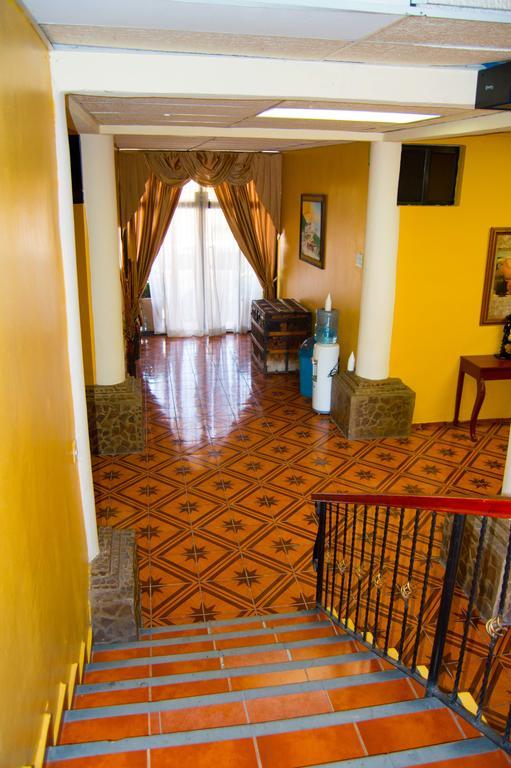 Hotel Antigua קומאיאגואה מראה חיצוני תמונה