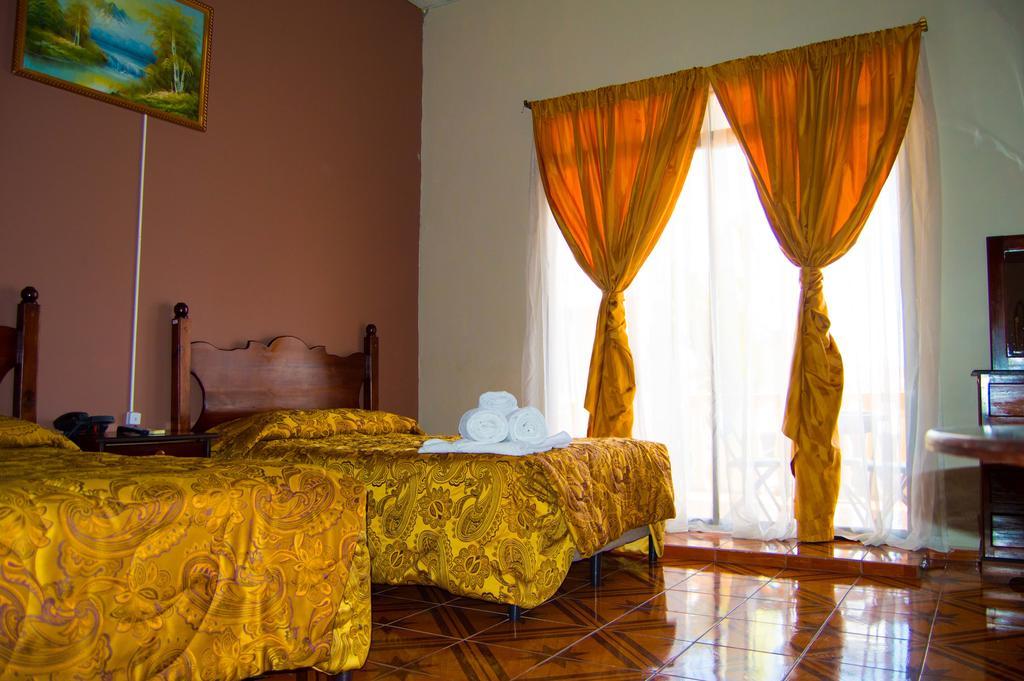 Hotel Antigua קומאיאגואה מראה חיצוני תמונה
