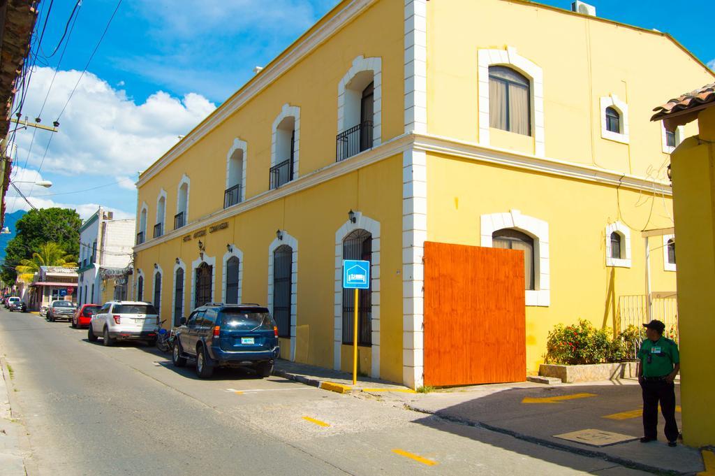 Hotel Antigua קומאיאגואה מראה חיצוני תמונה